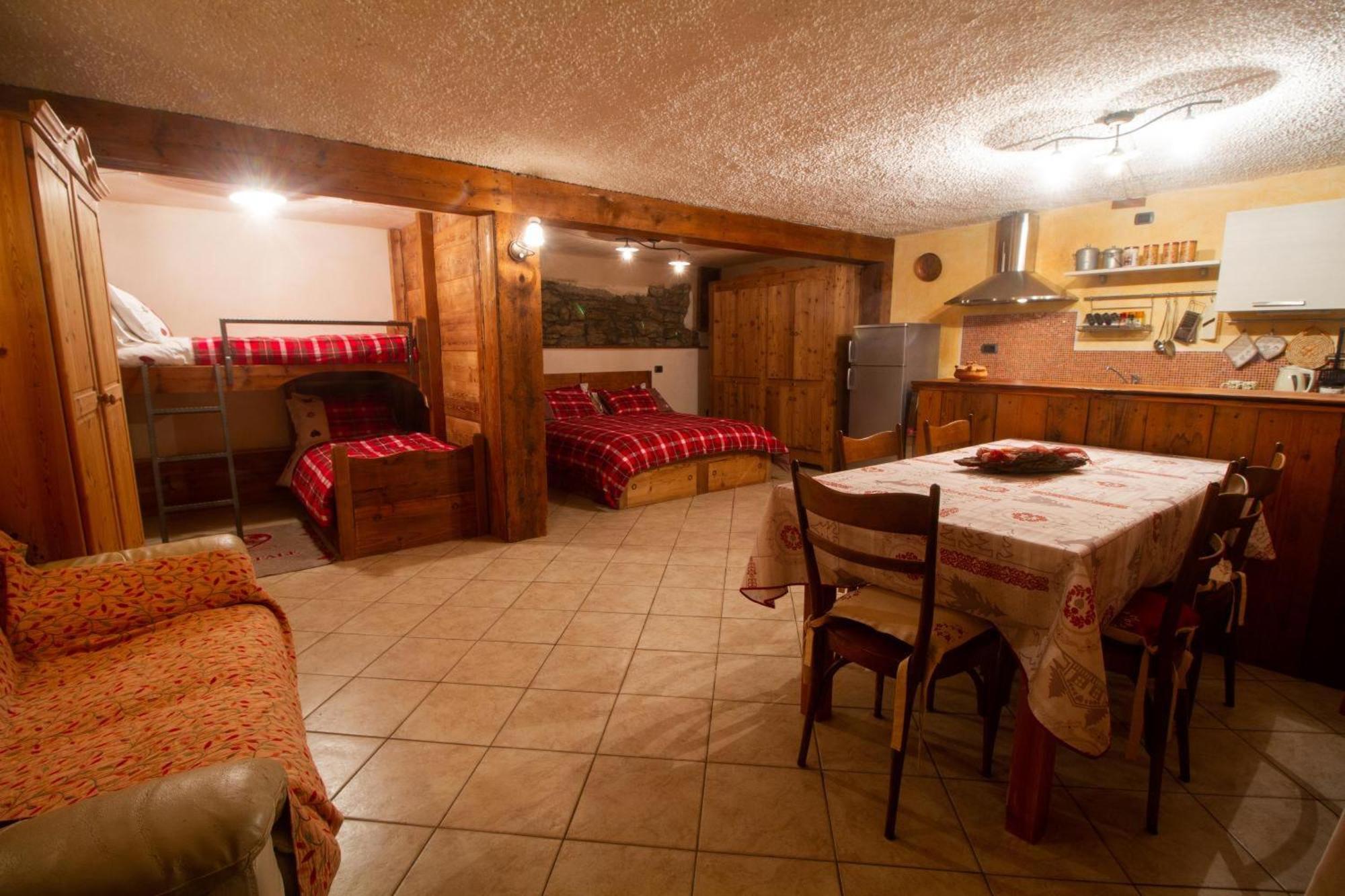 La Maison De Karen The Deer House Gignod Εξωτερικό φωτογραφία